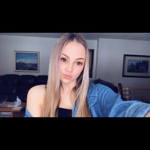 Meet your Posher, Linds